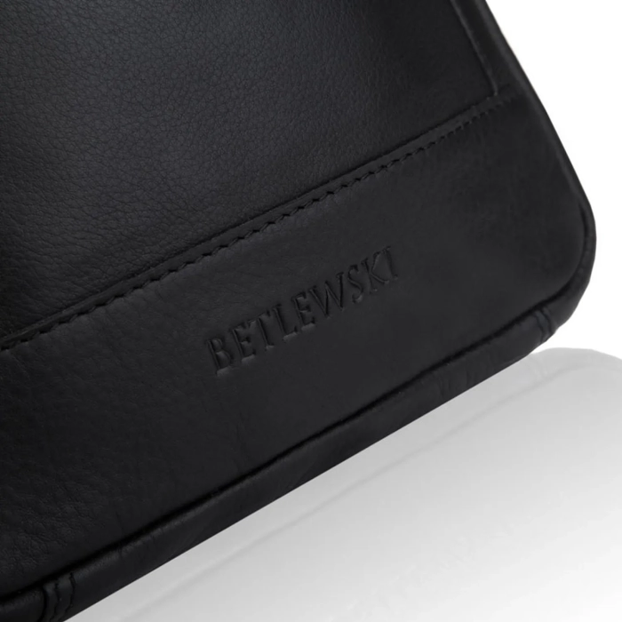 BETLEWSKI® CAMBRIDGE – Torba męska listonoszka w klasycznej czerni
