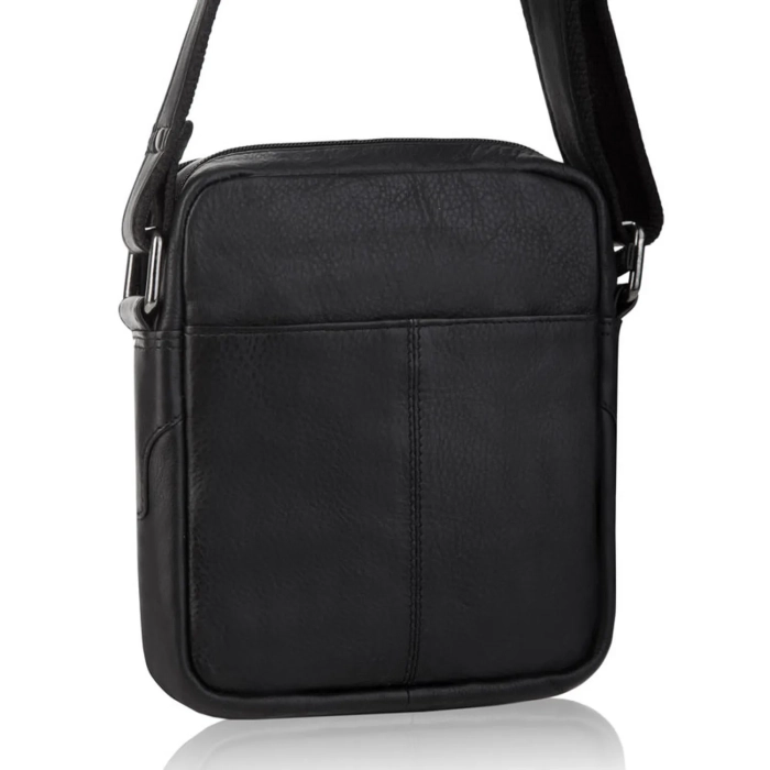 BETLEWSKI® CAMBRIDGE – Torba męska listonoszka w klasycznej czerni