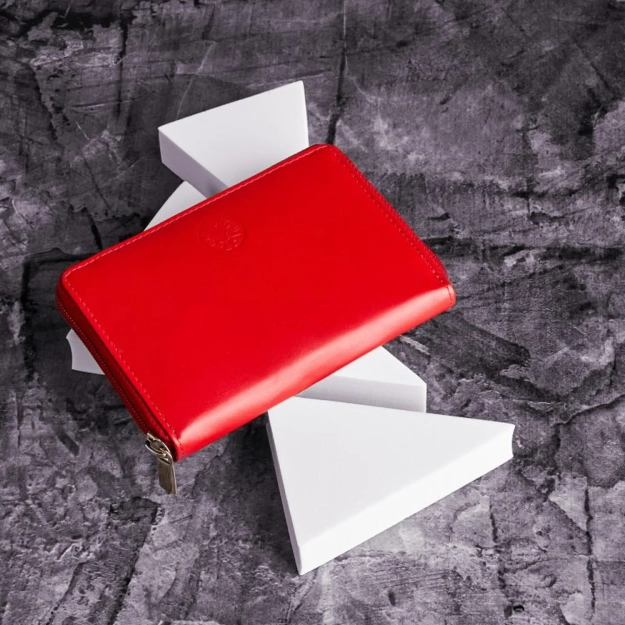 BETLEWSKI® BASIC – Portfel damski w eleganckiej czerwieni