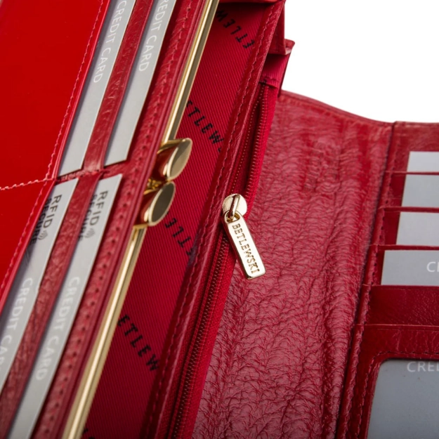 BETLEWSKI® SHINY – Portfel damski w eleganckiej czerwieni
